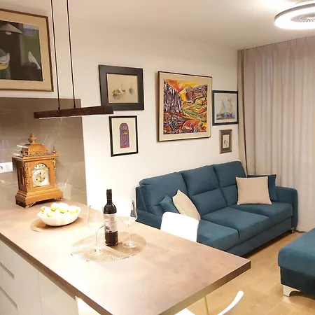Atelier D'art Apartment
